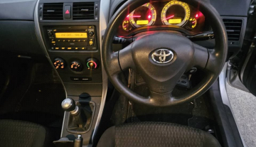 2009 Toyota corolla ascent manual sedan easy finance 11.jpg